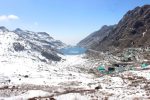 Tsomgo Lake in March